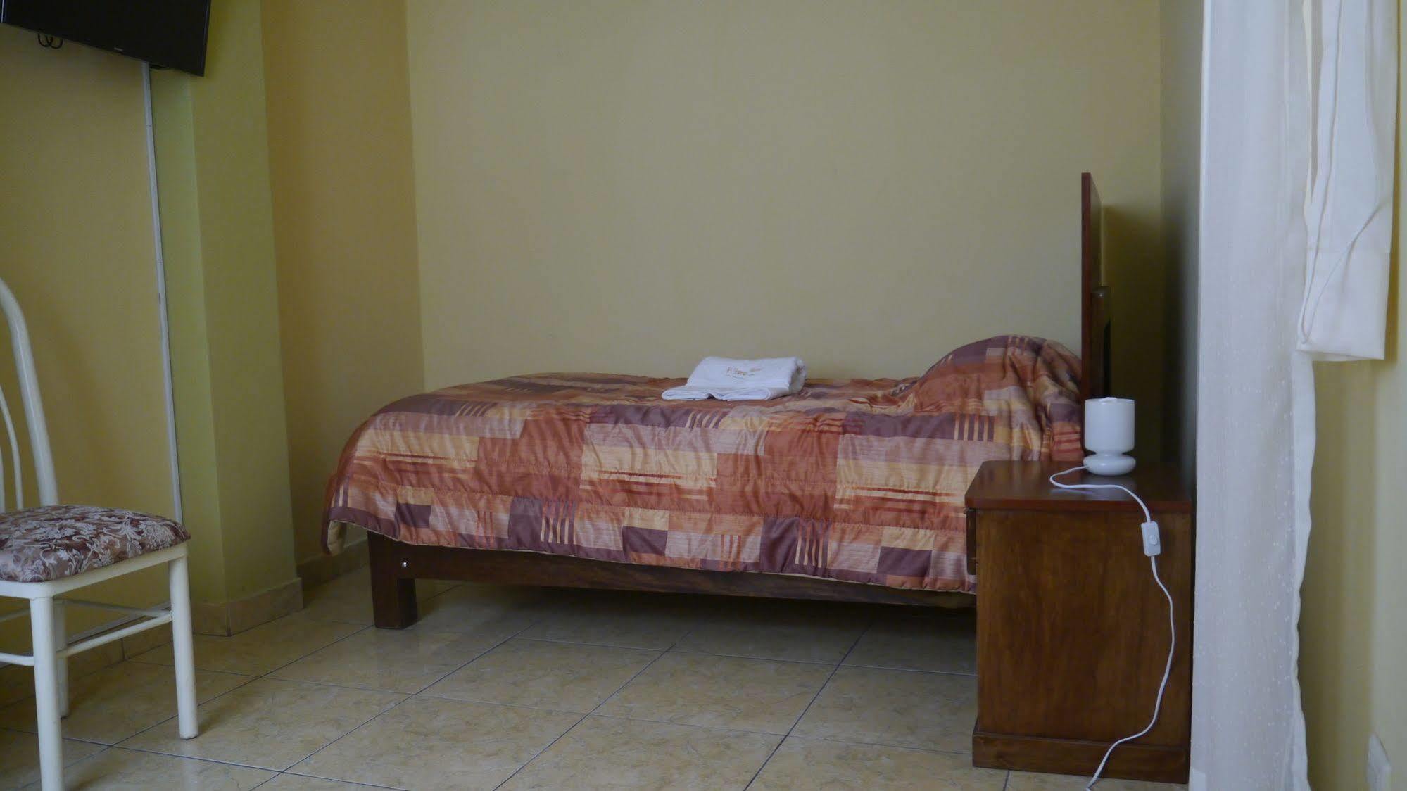 El Parque Hotel Andahuaylas Luaran gambar